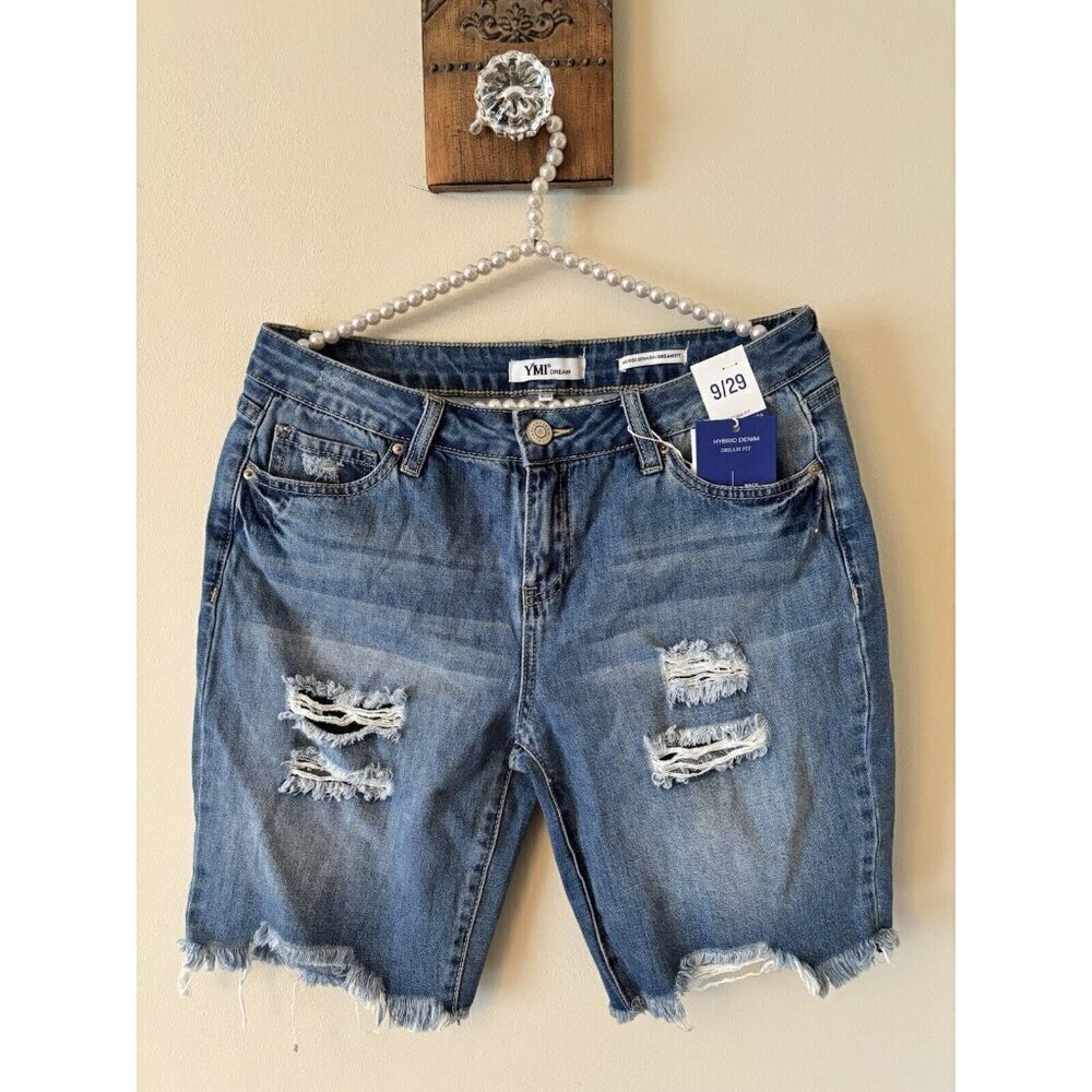 NWT YMI Dream Juniors Size 9 Dream Fit Denim Mid Rise Bermuda Shorts Distressed